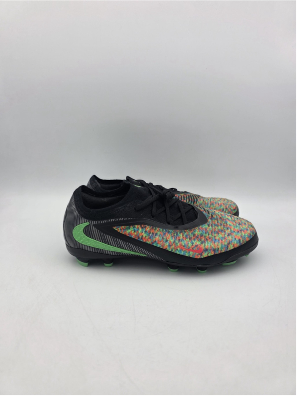 Nike Jr Phantom 6 Low Pro FG/MG SE Soccer Cleats Crimson Size 5.5Y IH1775-900